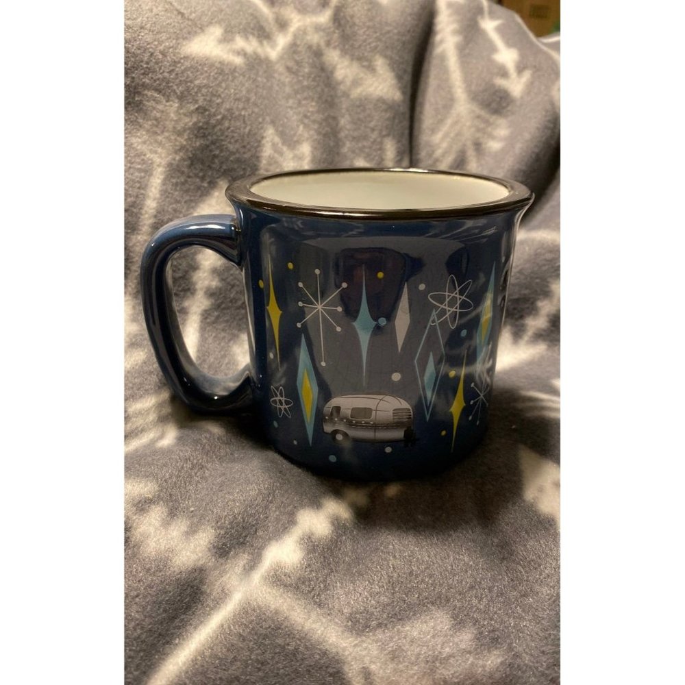 Vintage blues camp casual mug